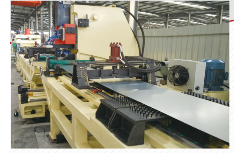 COMP305型數控沖孔、剪切、開收卷生產線